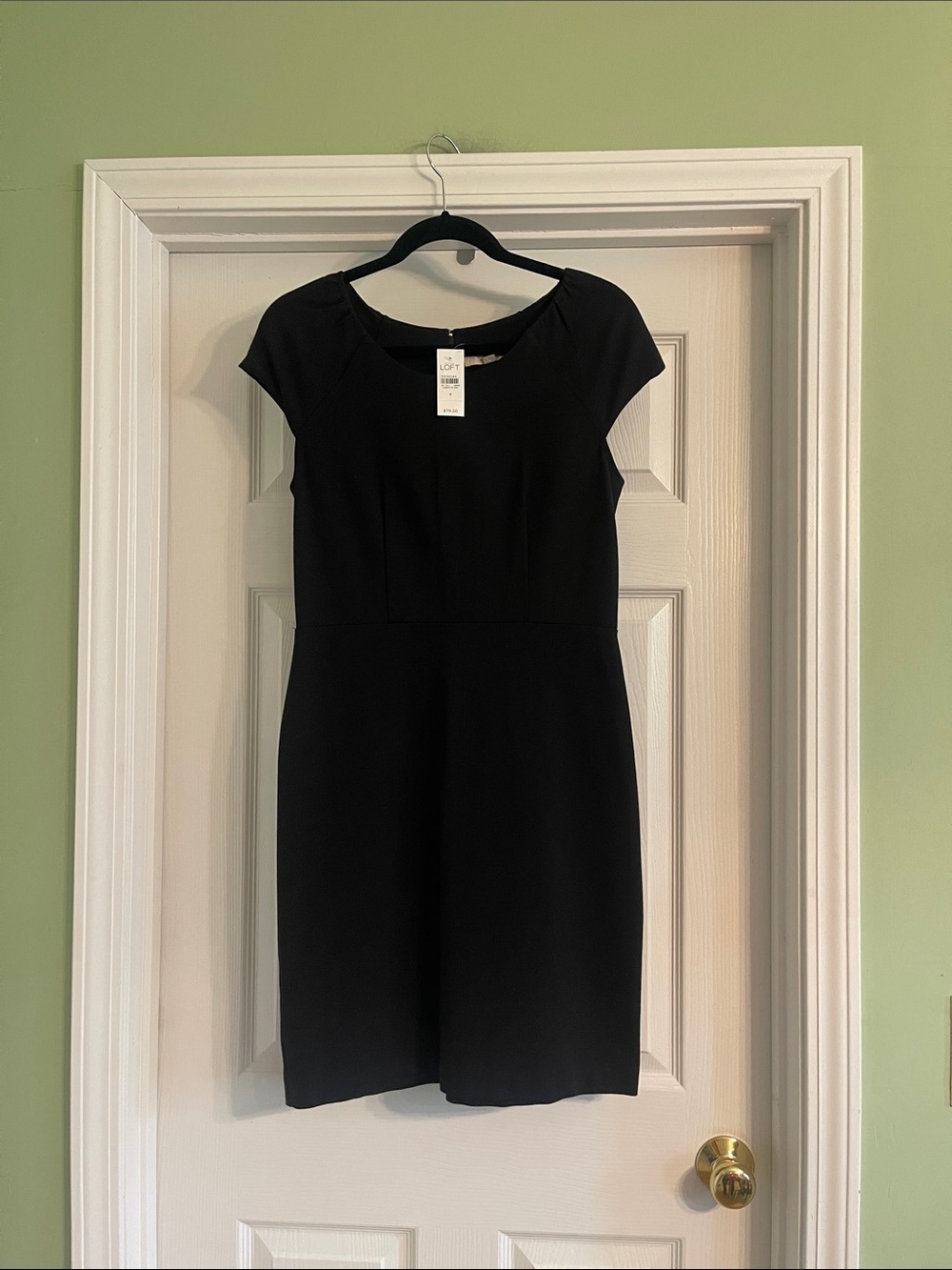 LOFT Cap Sleeve Sheath Black Dress-Sz 4-new